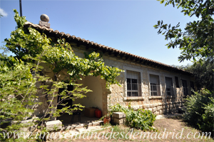 Cabanillas de la Sierra, Antiguas escuelas