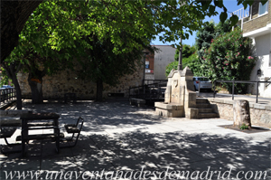 Cabanillas de la Sierra, Plaza de la Fuente
