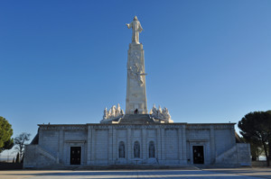 Cerro de los Ángeles, en Getafe, Monumento al Sagrado Corazón de Jesús Cerro de los Ángeles, en Getafe, Monumento al Sagrado Corazón de Jesús