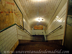 Estación Fantasma de Chamberí, Primera escalera a la derecha
