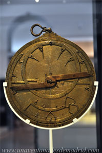 Museo Arqueolgico Nacional, Astrolabio, de Ibrahim Ibn Said, realizado en el taller de Toledo