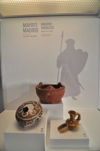 Museo de San Isidro. Los orgenes de Madrid, Vitrina del Madrid andalus
