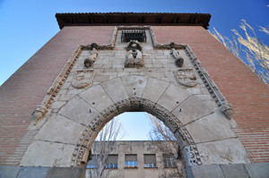 Madrid Siglo XV, Detalle de la Portada del Hospital de la Latina