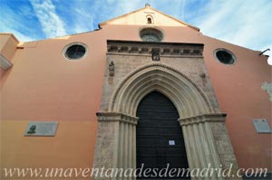 Sevilla, Iglesia de San Andrés. Portada a los pies del templo, posiblemente del siglo XV y restaurada en el XIX