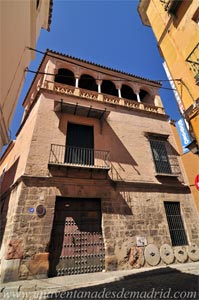 Sevilla, Casa de los Pinelo o de Abades