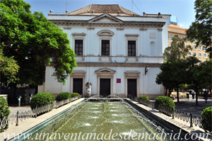 Sevilla, Fachada Oste de la iglesia