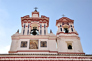 Sevilla, Espadaa de la iglesia