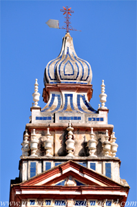 Sevilla, Detalle del campanario
